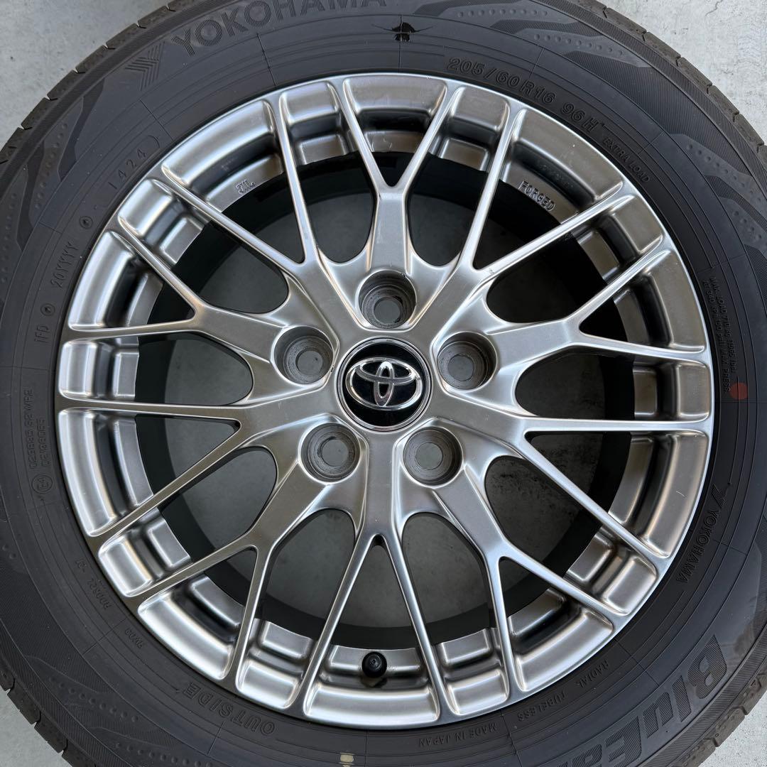 トヨタ　80系　ノア・ヴォクシー ハイブリッド純正BBSホイール