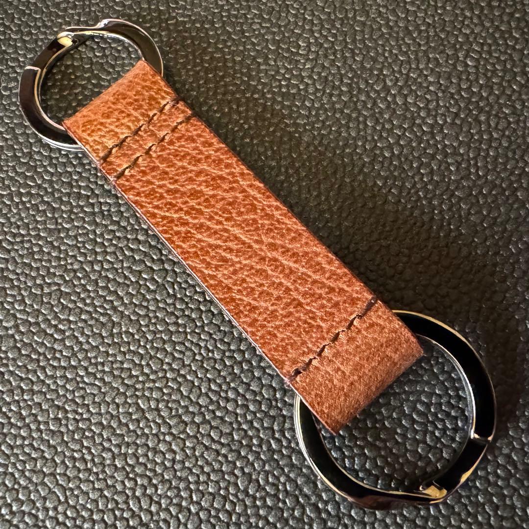 GUCCI ダークブラウンレザー&ガンメタシルバー キーリング キーホルダー極美