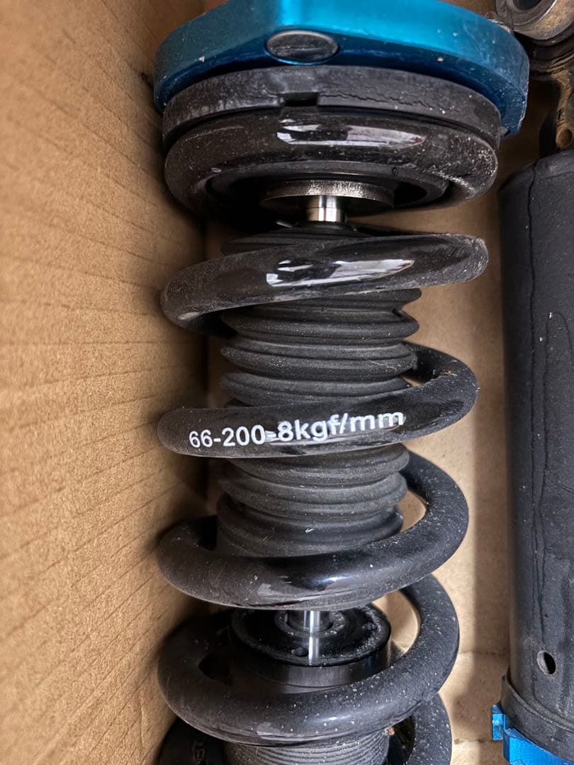 GR系 車高調 18.20.21クラウン マークX isなど