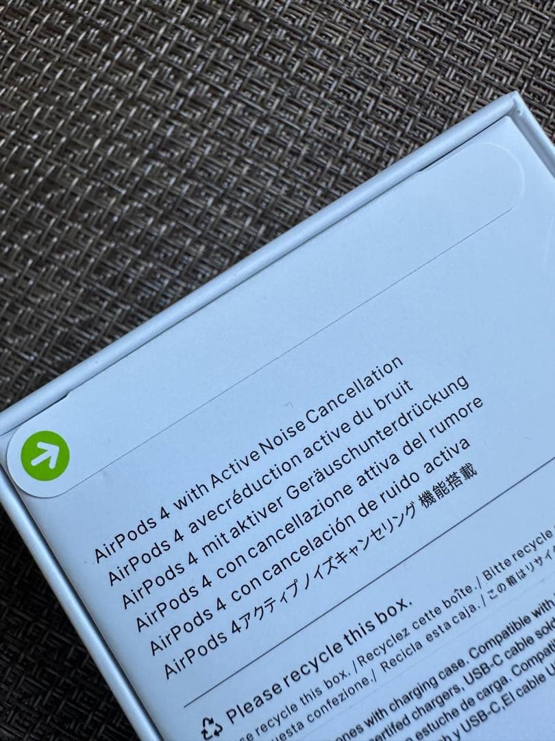 AirPods 4 (ANC) 本体 03057