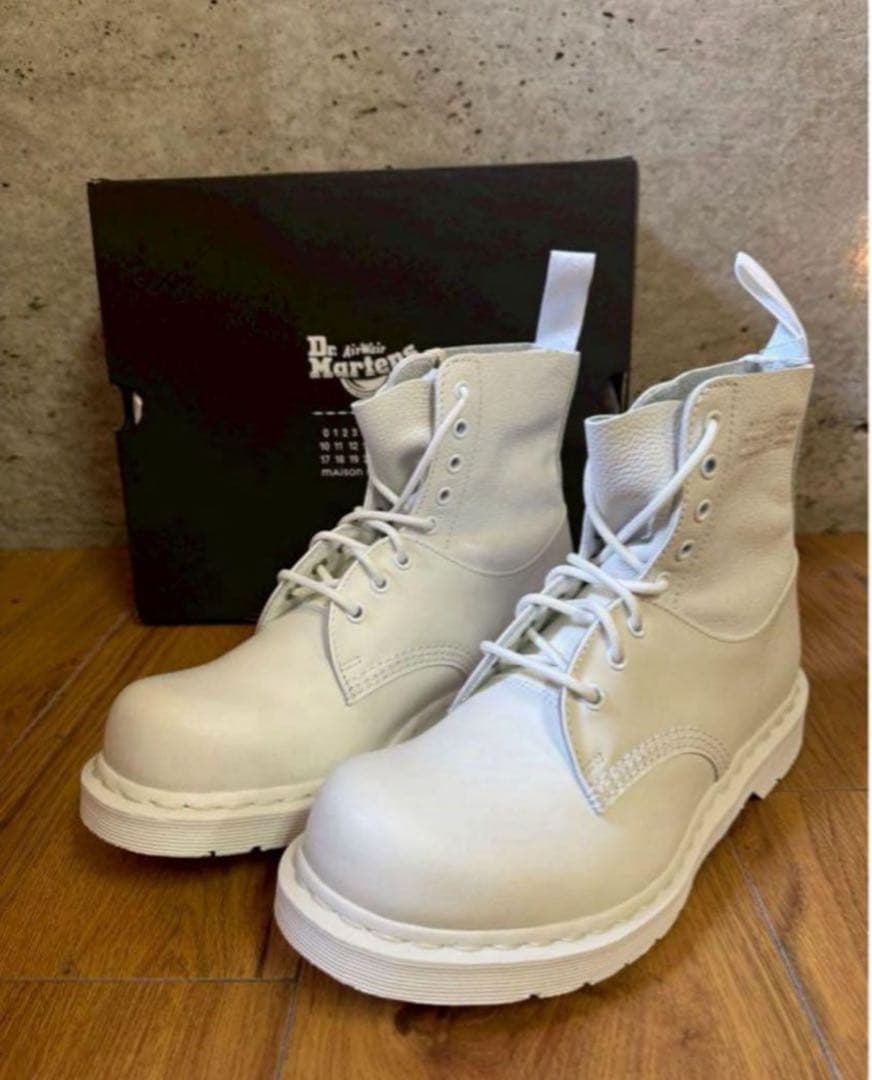 MM6 x Dr.Martens TWIST 8 ホール ブーツ EU38