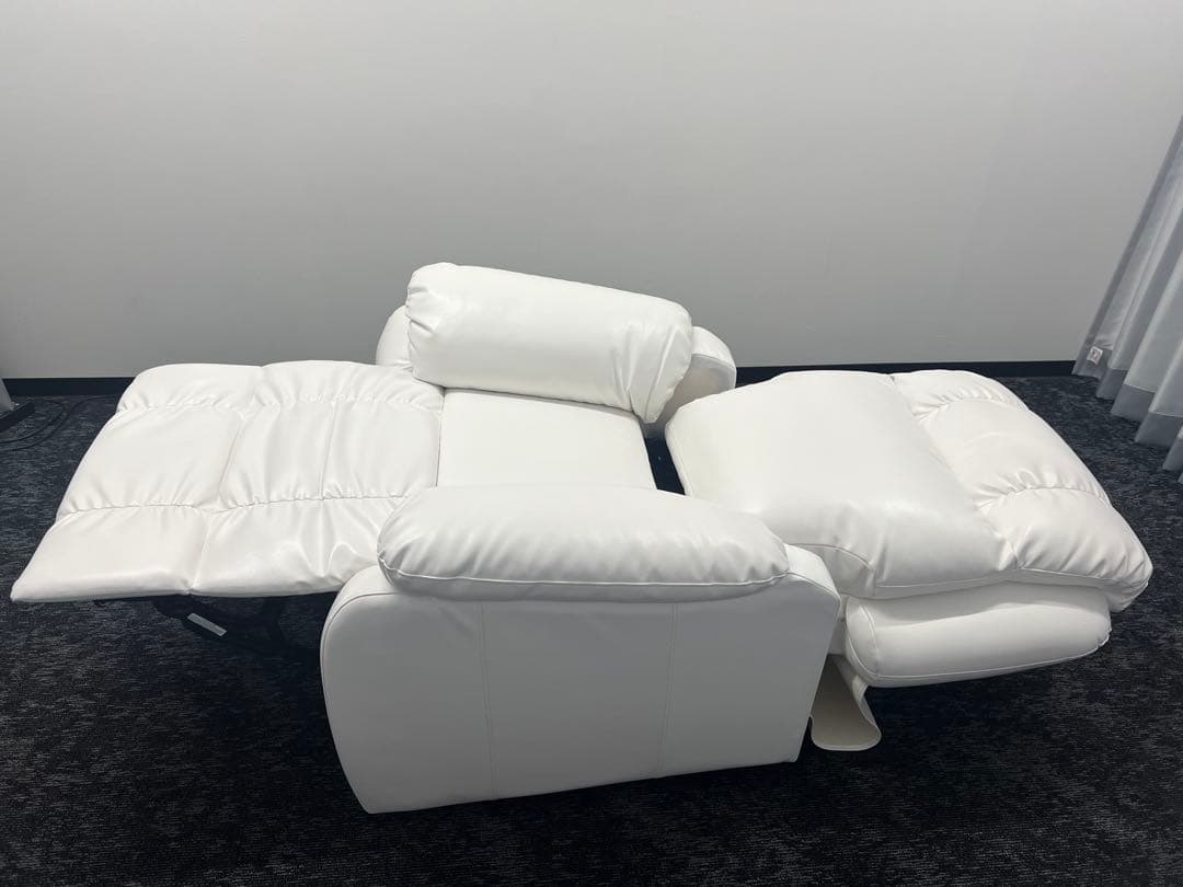 電動リクライニングチェア SHIFFON ホワイト