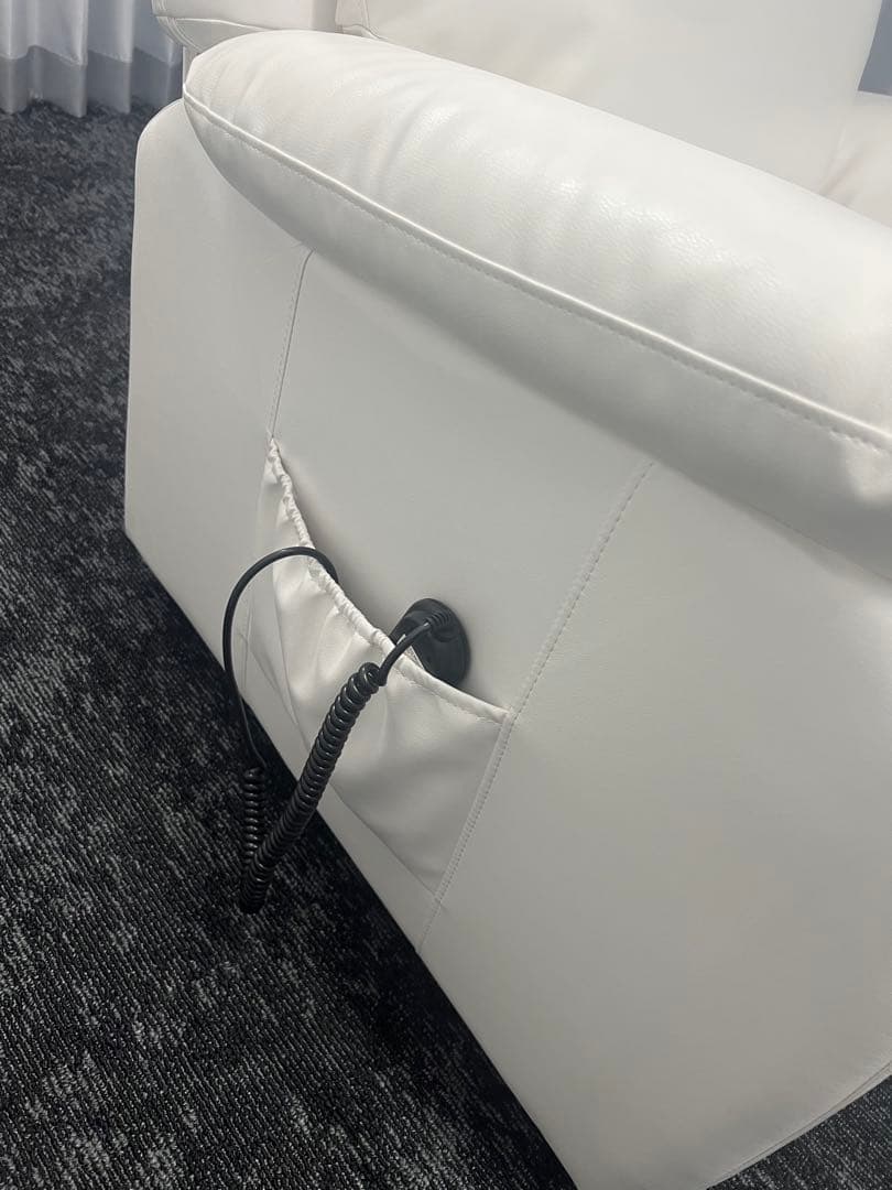 電動リクライニングチェア SHIFFON ホワイト