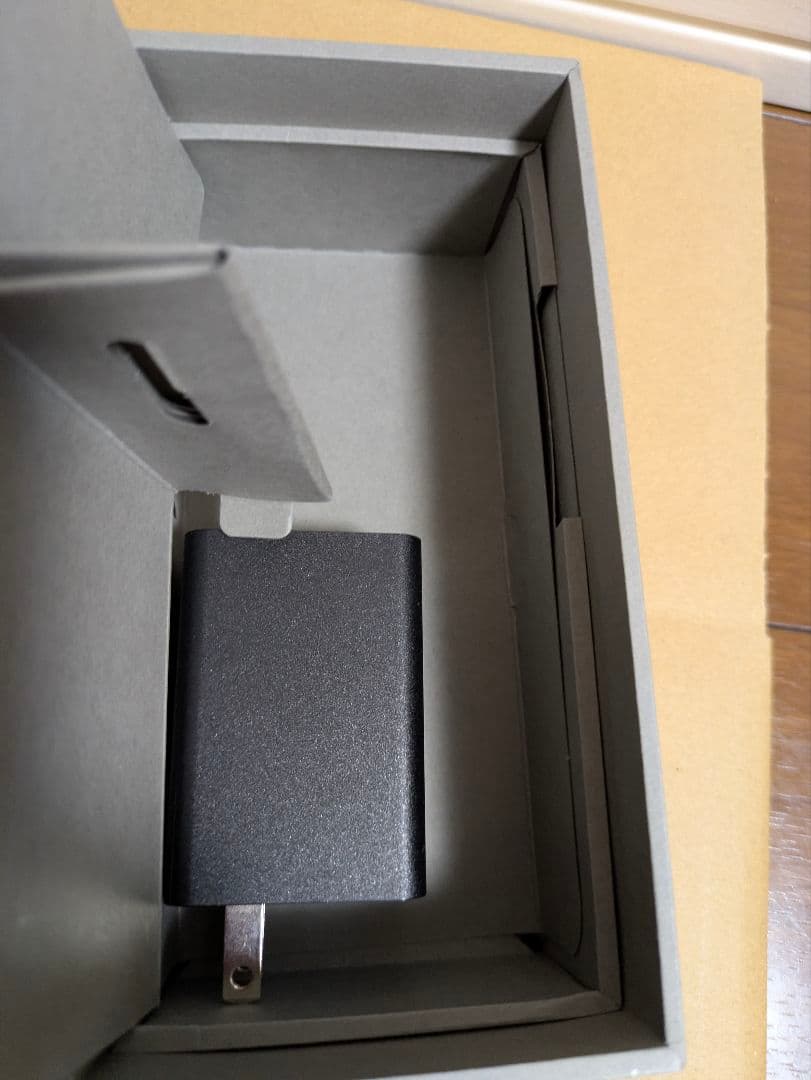 ASUS Zenfone8本体 128GB SIMフリー ムーンホワイト