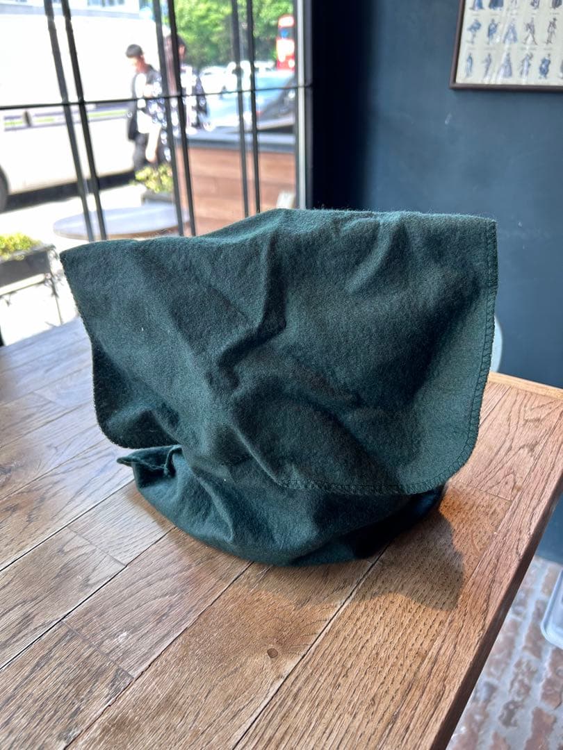 マカロンタワー6皿、フランス・エルキューイ