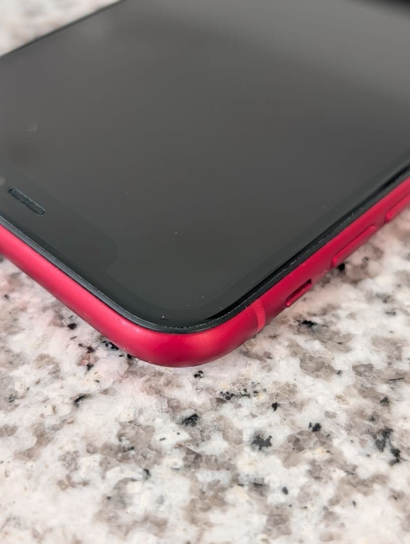 iPhone11 赤 SIMフリー