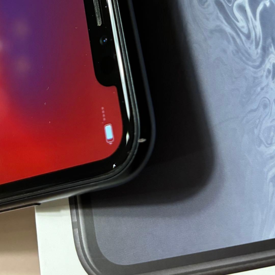 iPhone XR 64GB ブラック docomo SIMロック解除済 84%