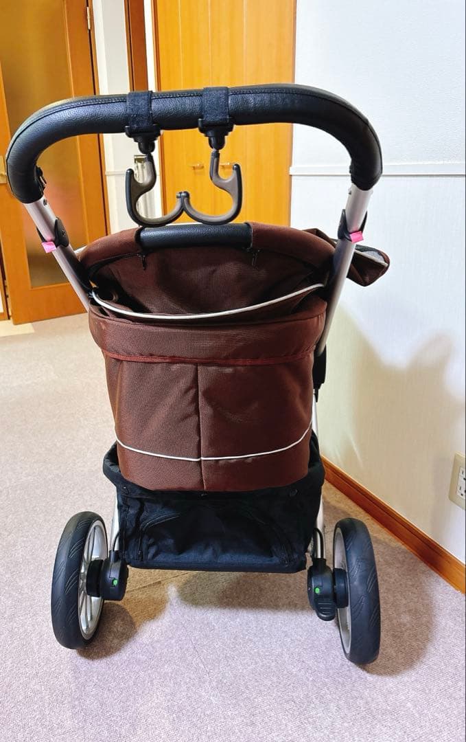 ピッコロカーネ タント 別注 ヴァレリオ アイペット　ペットカート バギー