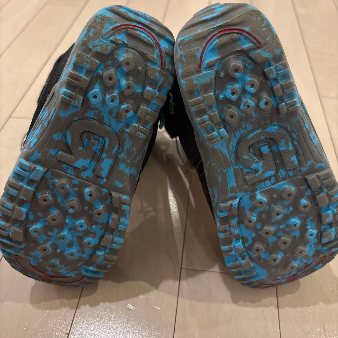Burton GROM BOA 子ども用スノーボードブーツ 13C