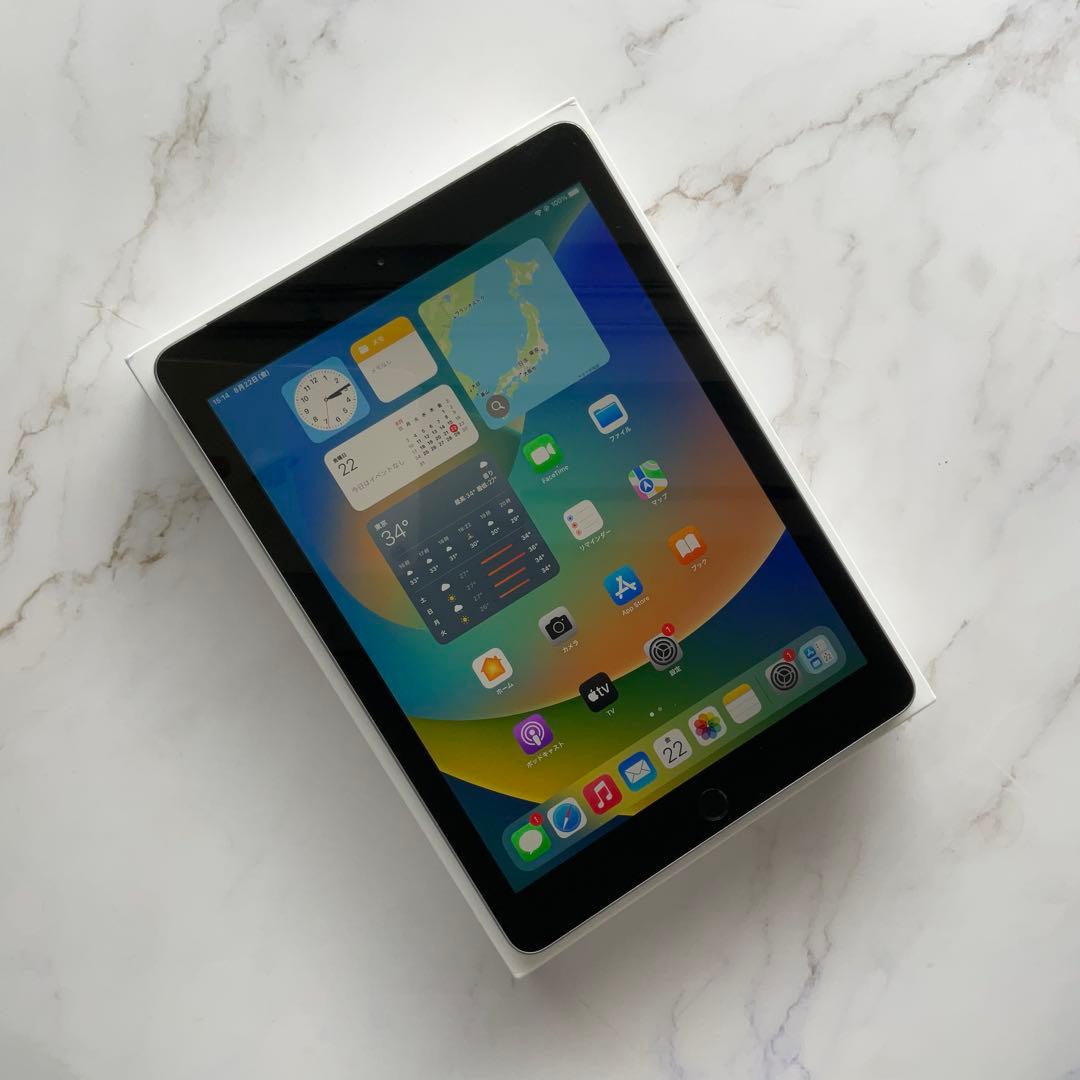 【美品】Apple iPad 第5世代 Wi-Fi Cellular 32GB