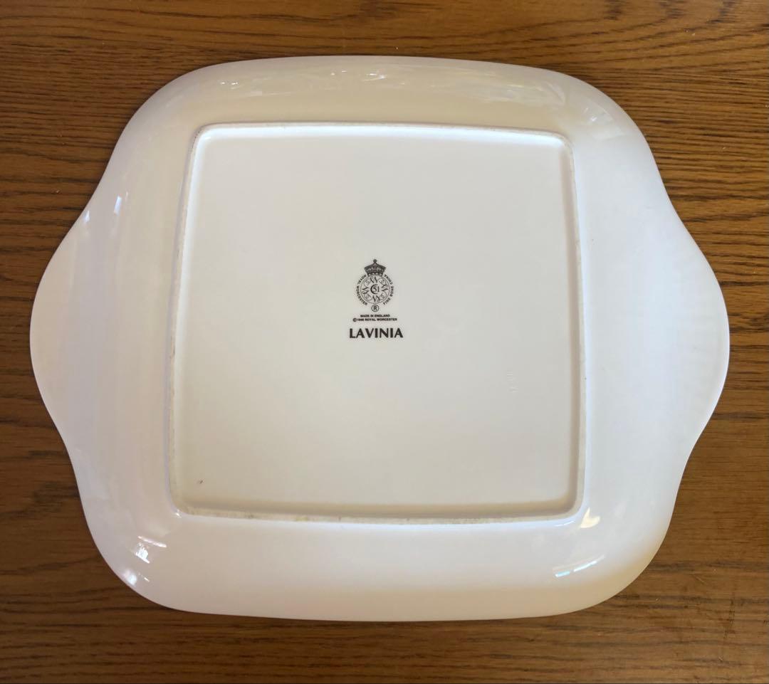ロイヤルウースターラビニアなの四角皿
