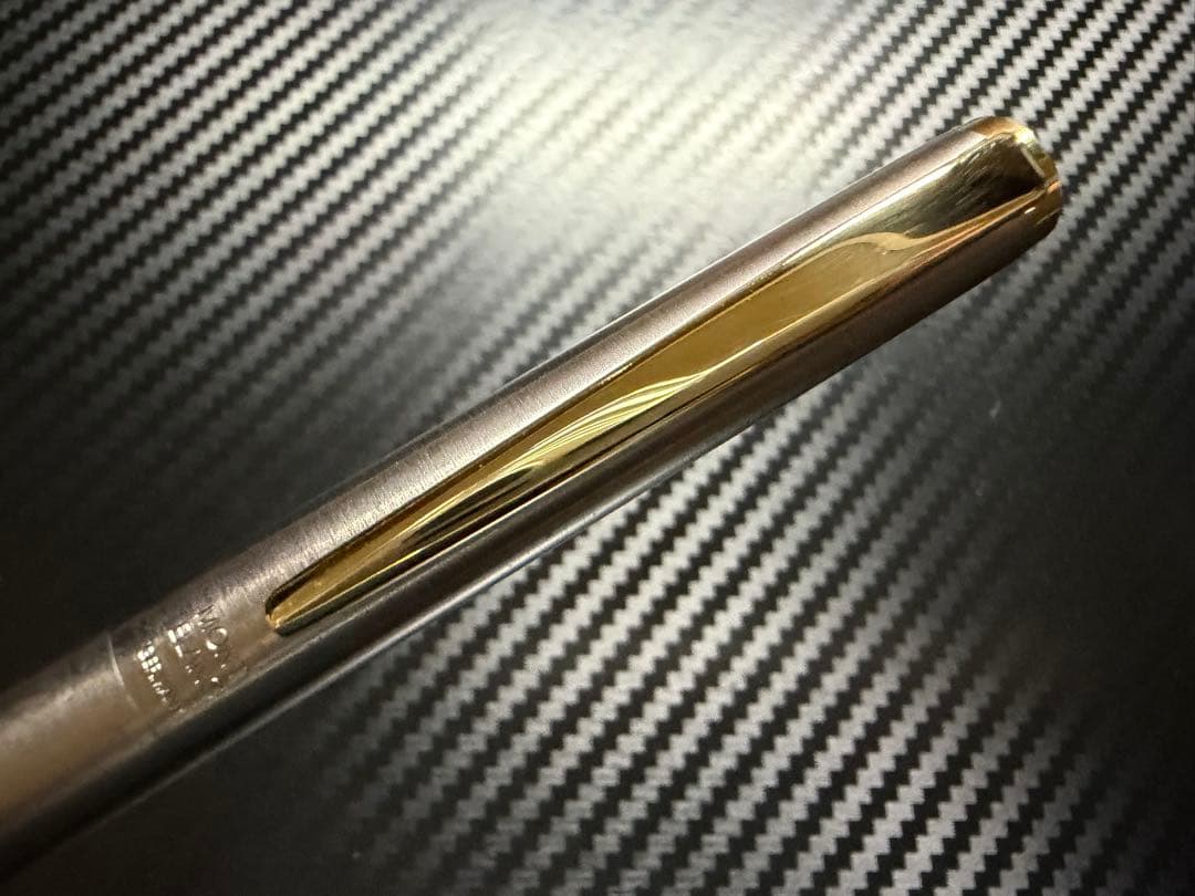 未使用に近い モンブラン ノブレススリムライン EF 極細字 万年筆 14金