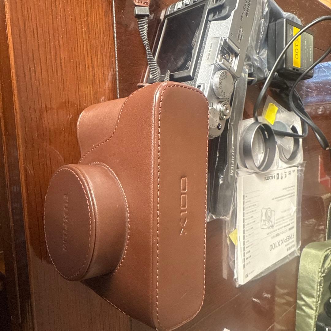 Fujifilm X100 ミラーレスカメラ