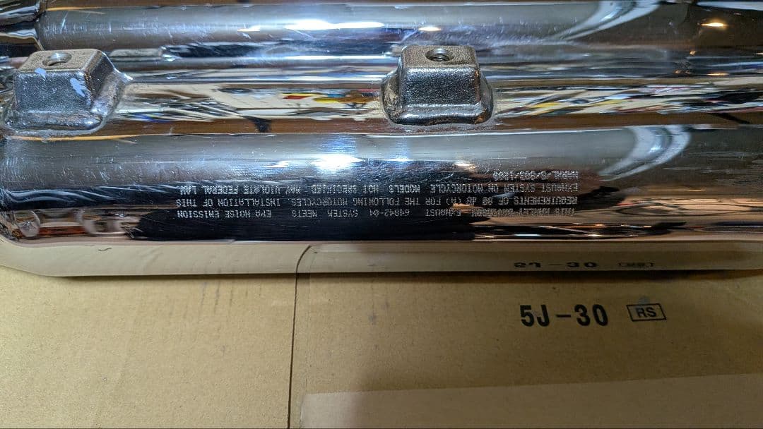 北米マフラー　スポーツスター　ハーレーダビッドソン　16mmパンチアウト