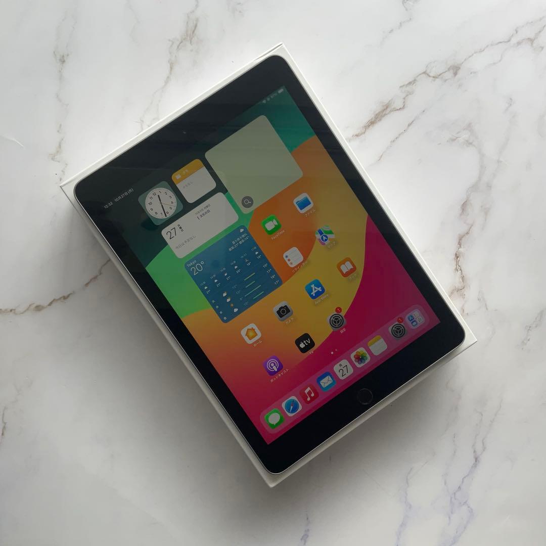 【美品】Apple iPad 第6世代 Wi-Fi 32GB