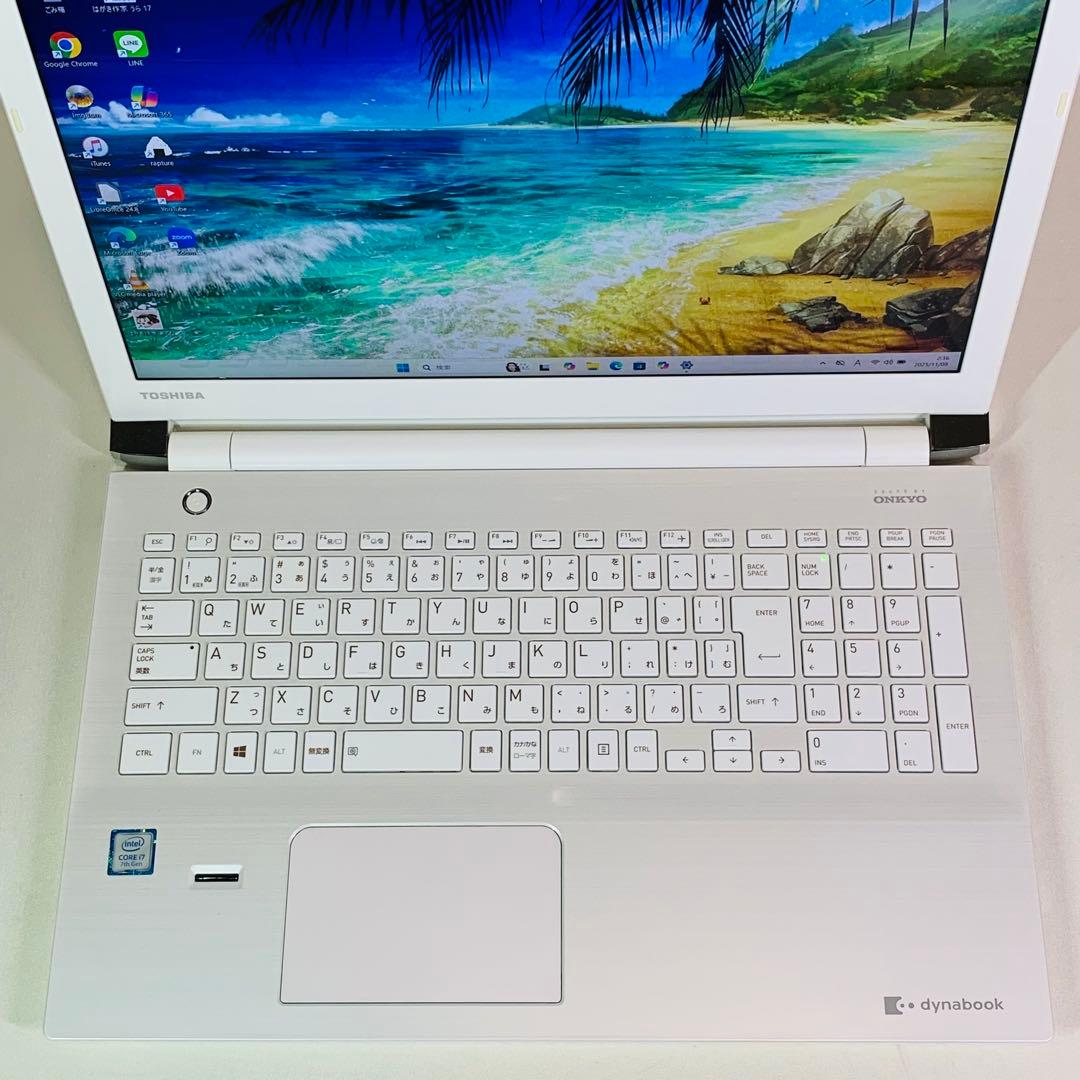 Core i7✨SSD2TB✨32GB✨カメラ✨東芝✨ホワイト✨ノートパソコン