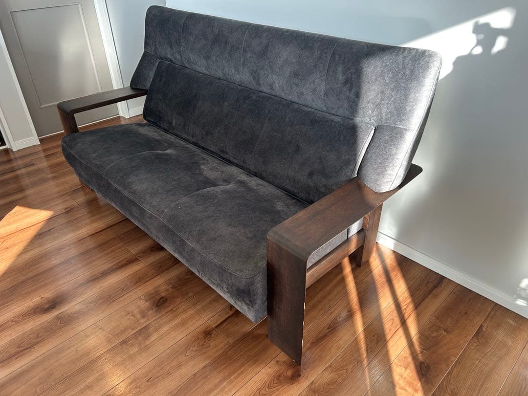 カリモク　ダンテ　3人掛けソファ　グレー