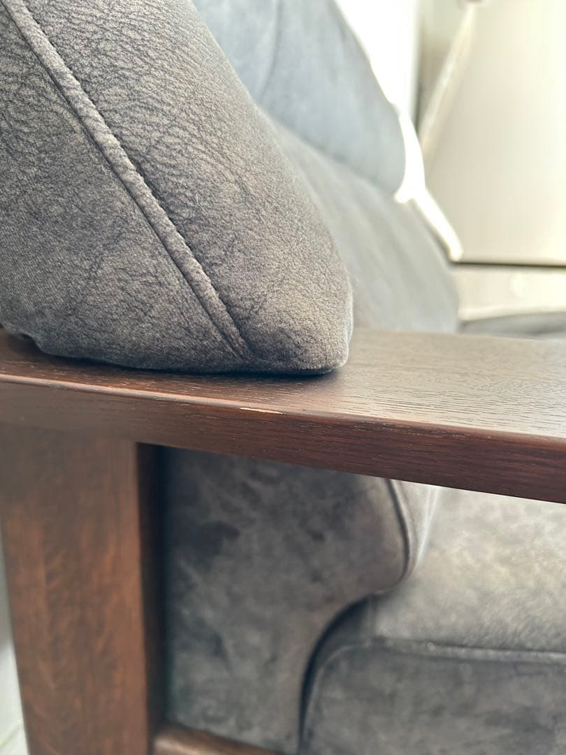 カリモク　ダンテ　3人掛けソファ　グレー