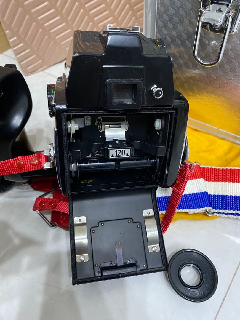 Mamiya M645 1000s レンズ付き