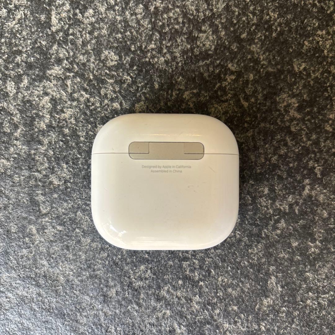 AirPods4本体