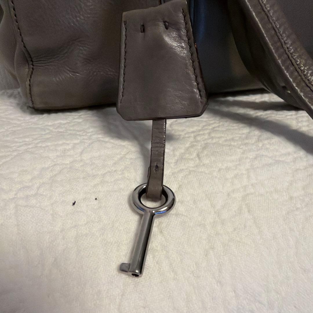 PRADA プラダレザーショルダーバックBR3274