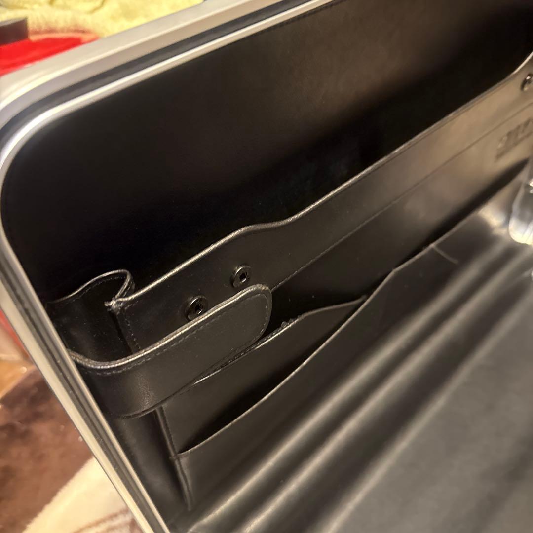 ゼロハリバートン ZERO HALLIBURTON アタッシュケース