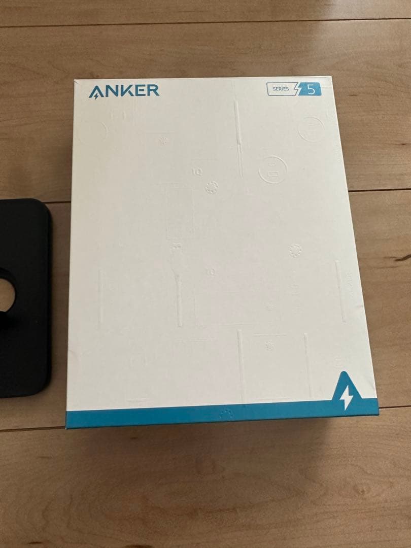 Anker 533 wireless charger 補助品付き
