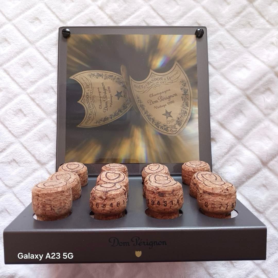 ドンペリ 非売品 2点セット コルクディスプレイ シルバーカフス