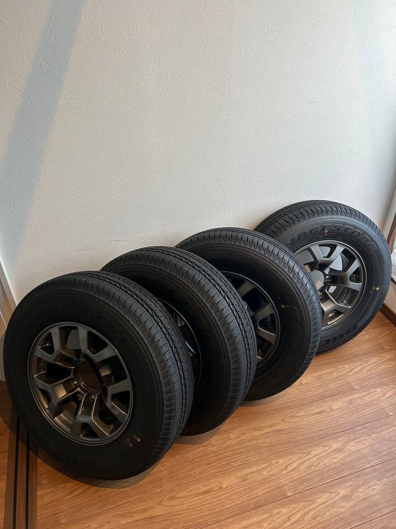 ジムニー　ノマド　新車外し　ブリヂストン　15インチ　4本セット