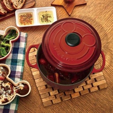 【ディズニー】ミッキー90周年デザイン シグニチャー ココット・ロンド 18cm