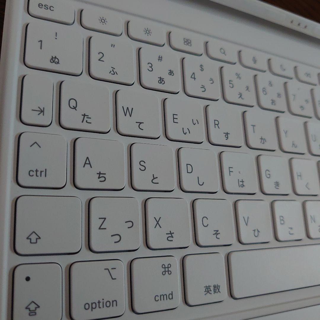 Apple Magic Keyboard Folio キーボード　動作未確認