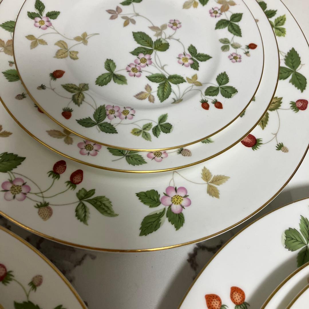 ウエッジウッド　ワイルドストロベリー