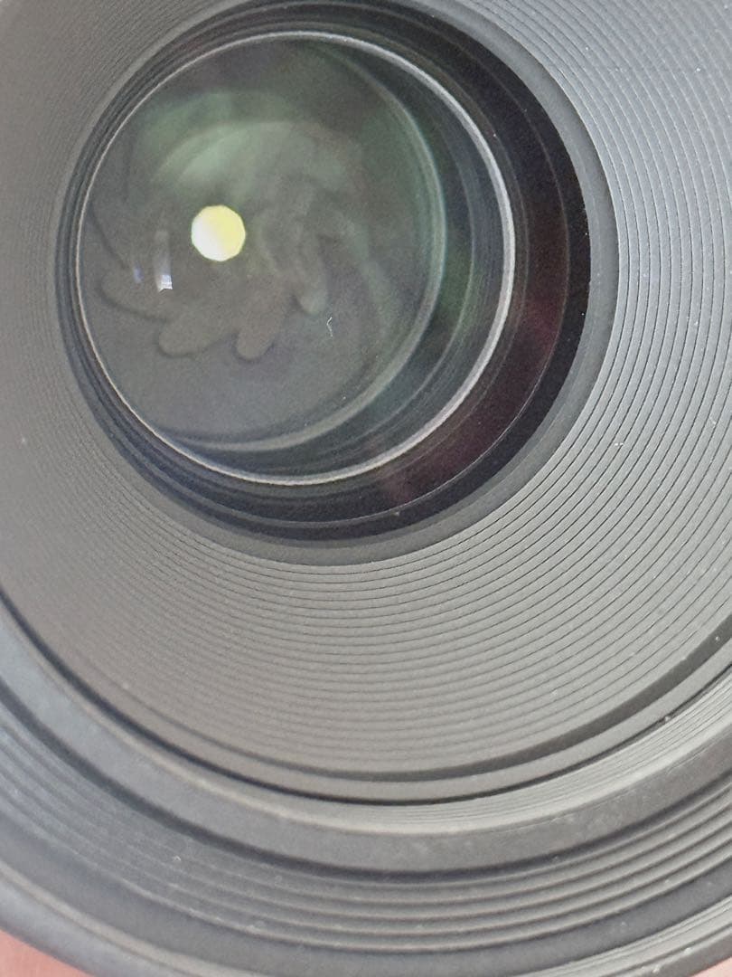 SIGMA 70mm F2.8 DG MACRO Eマウント【保護フィルター付】