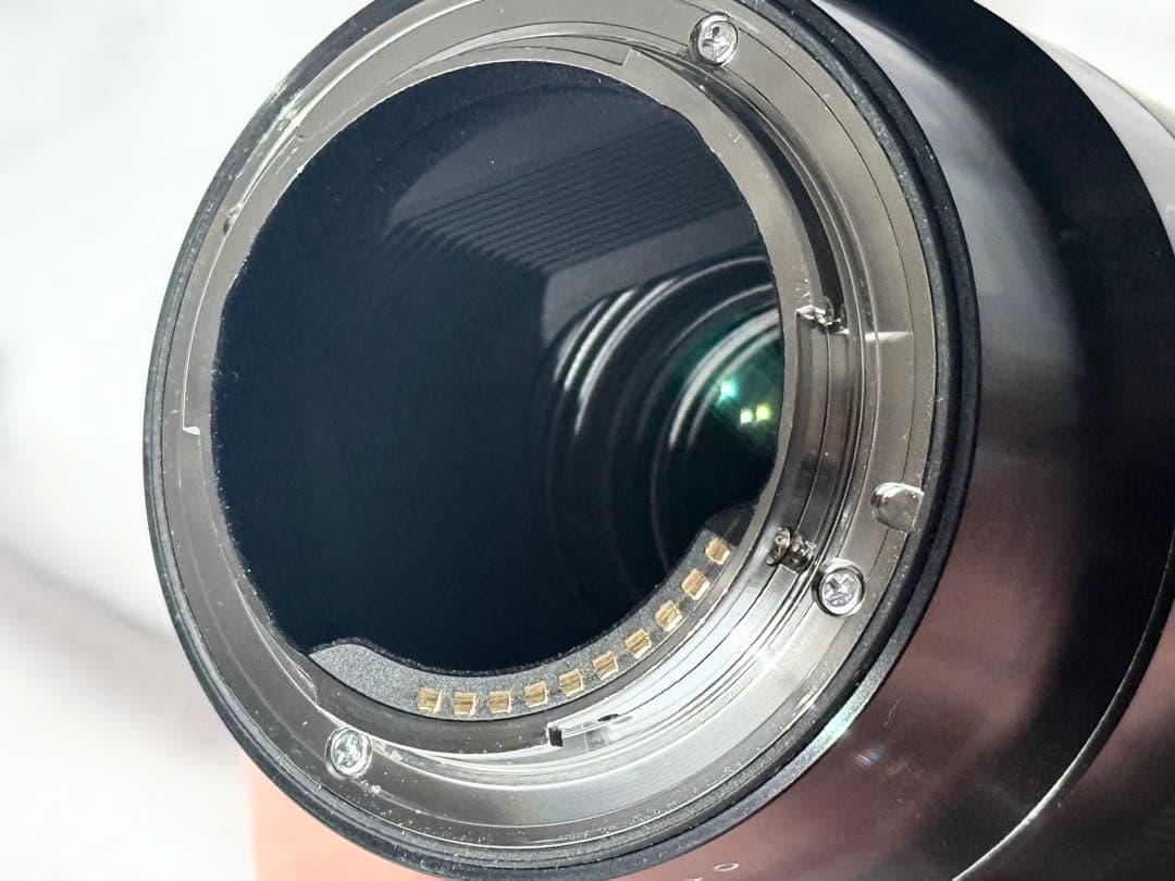 SIGMA 70mm F2.8 DG MACRO Eマウント【保護フィルター付】