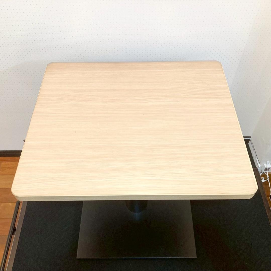 【引取限定】パブリック 木目調 カフェテーブル ミーティングテーブル