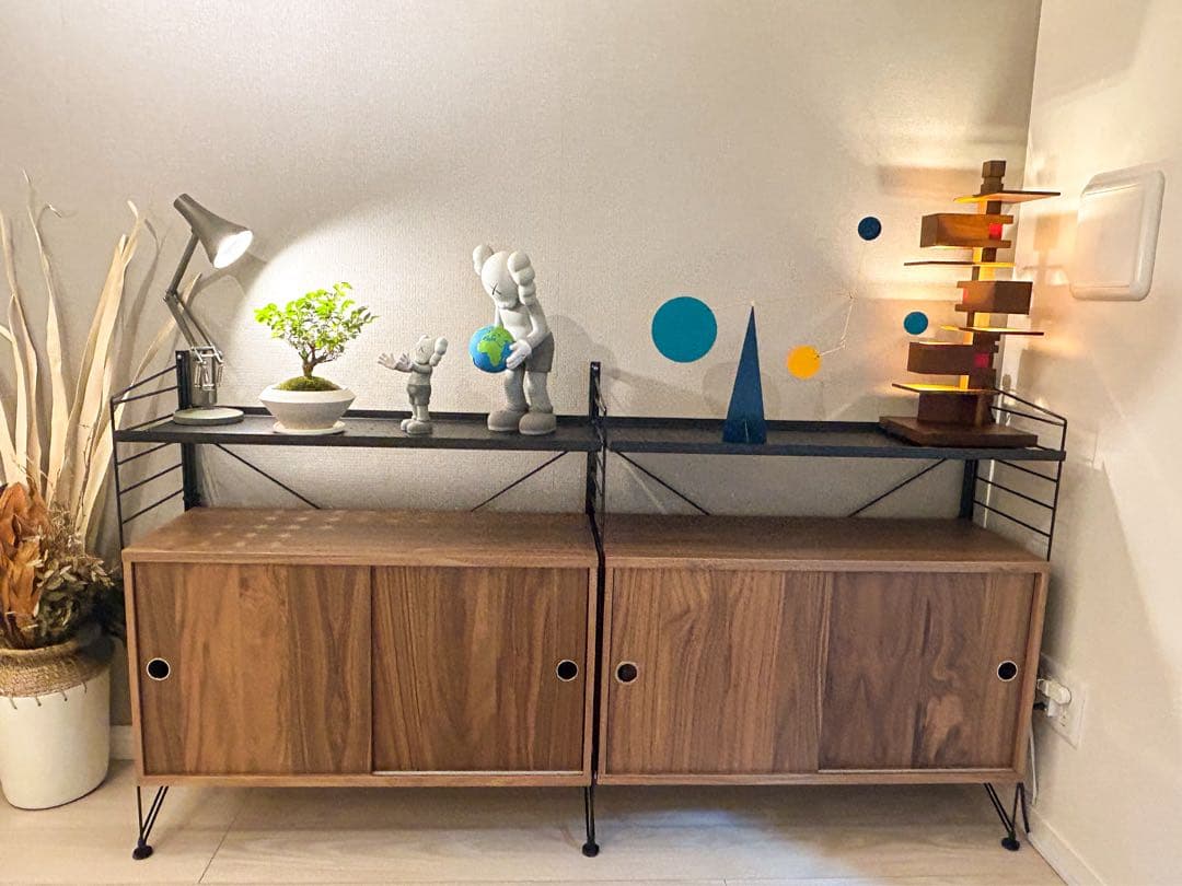 新品同様ストリング キャビネット （string /ACTUS/サイドボード）