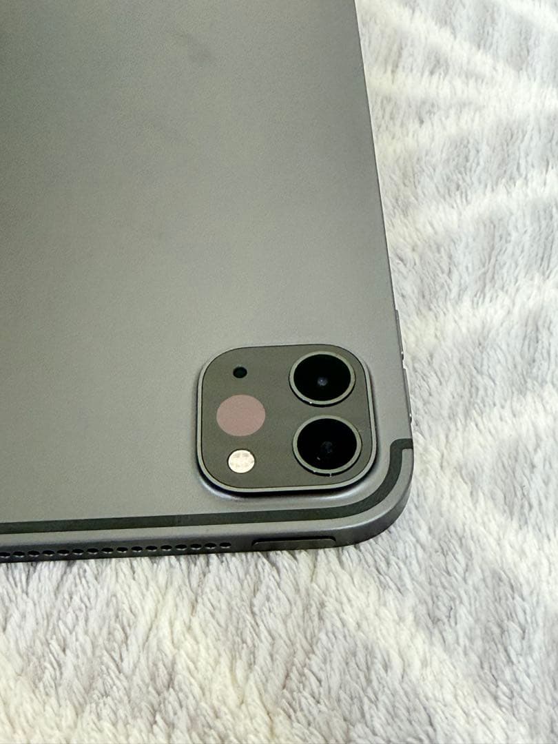 iPad Pro12.9 第4世代　256GB SIMフリー　バッテリー96%