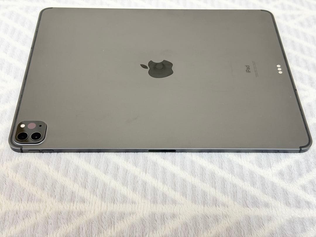 iPad Pro12.9 第4世代　256GB SIMフリー　バッテリー96%
