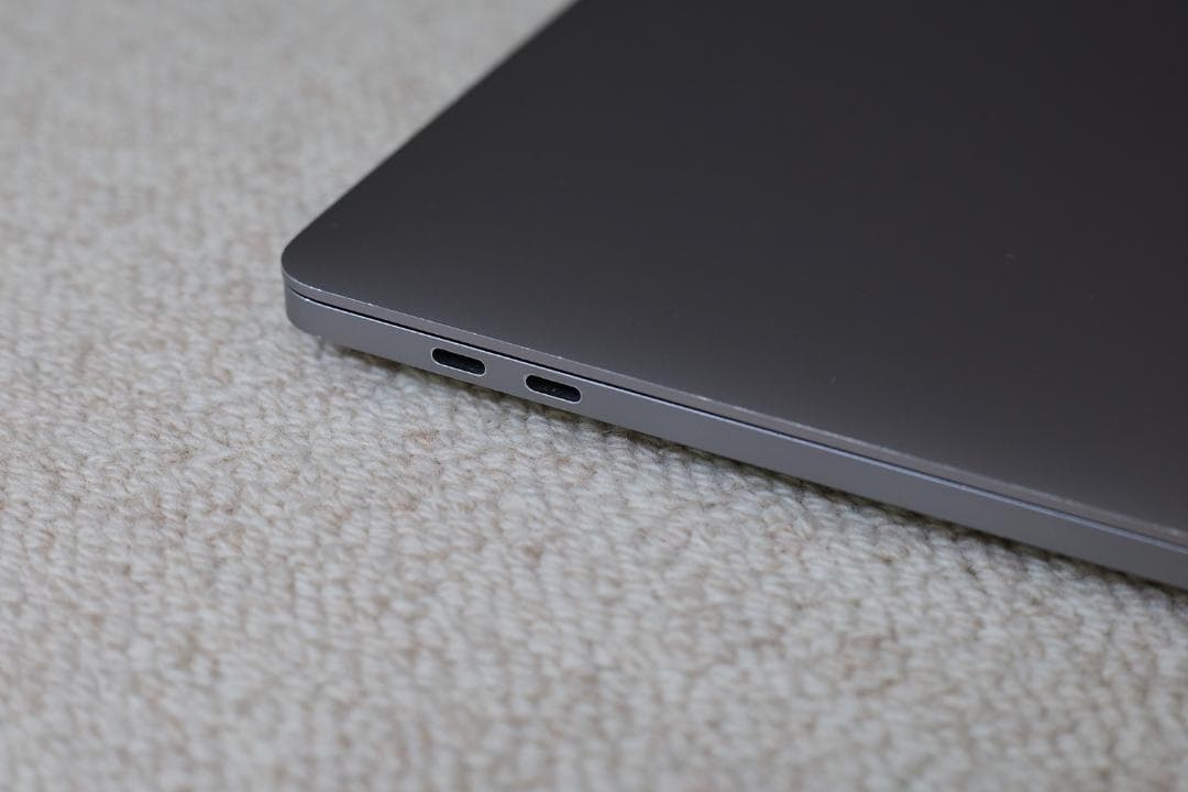 Apple MacBook Pro 16インチ 2019 i9 32GB 2TB