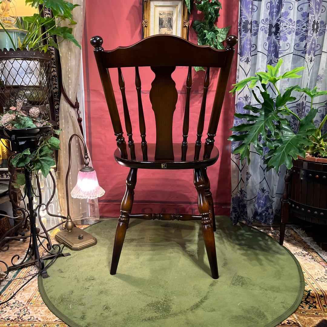 L１　キツツキマーク ヴィンテージ ウインザーチェア