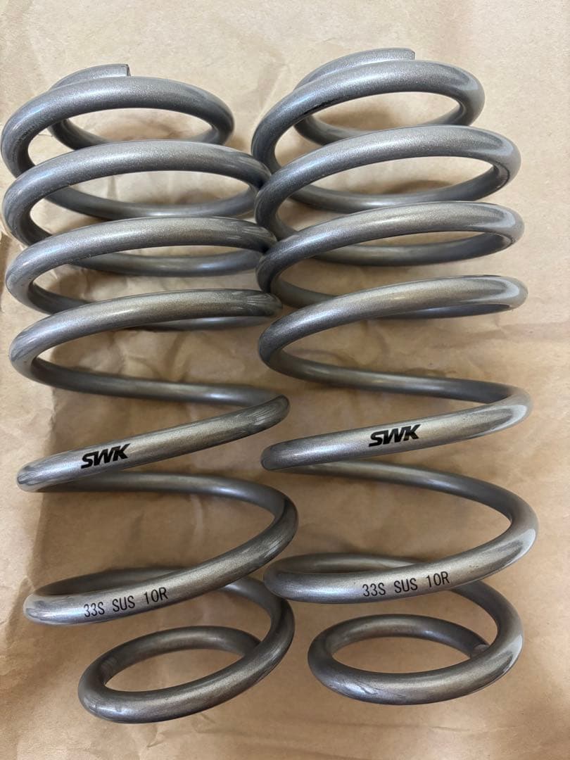 ZC33S用　SWK ダウンサス