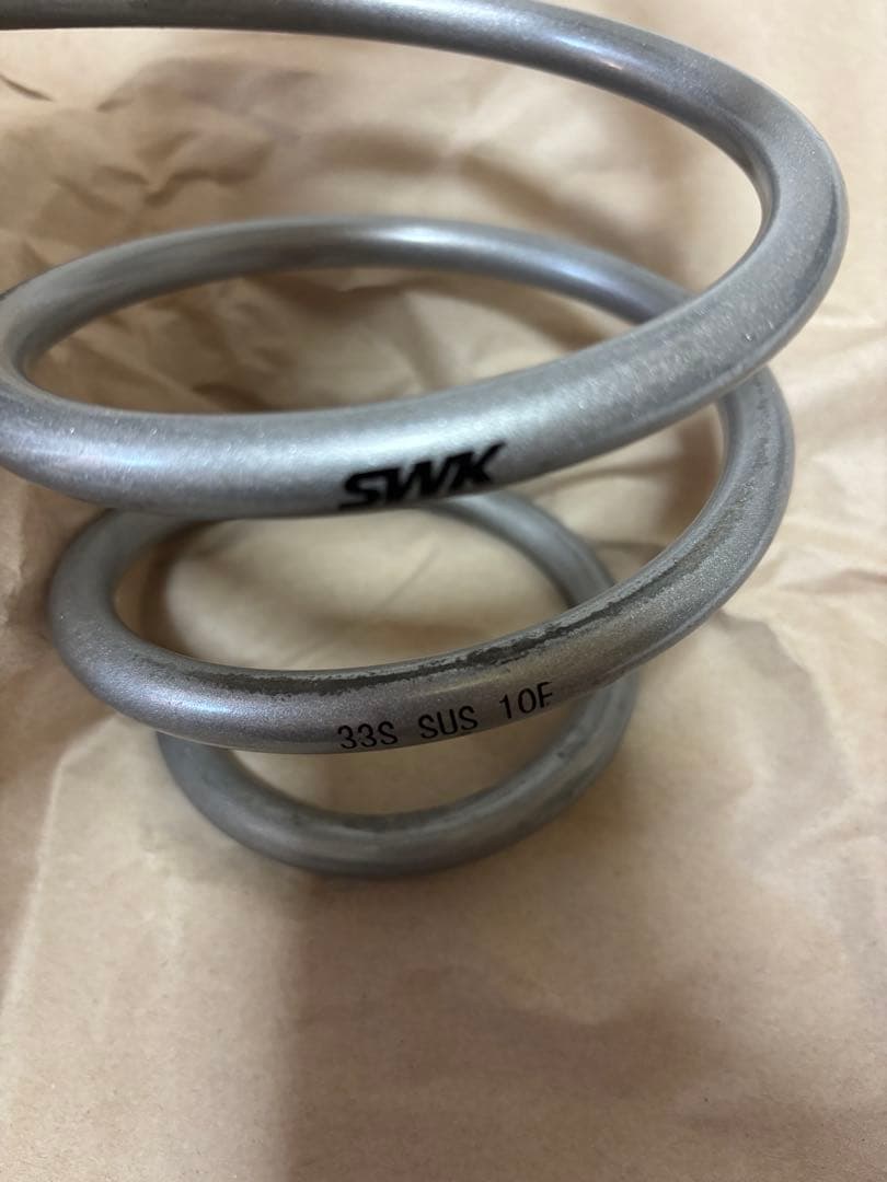 ZC33S用　SWK ダウンサス