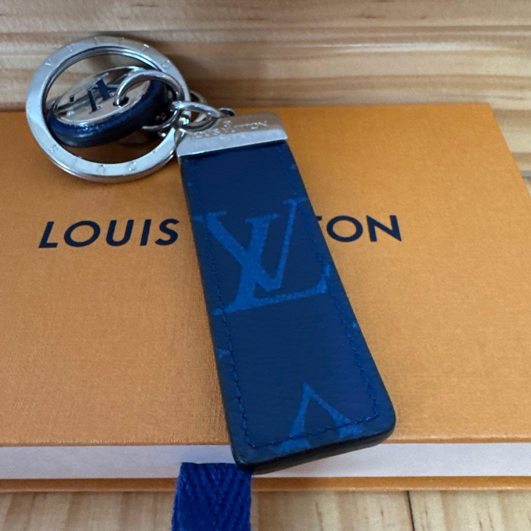 Louis Vuitton ネイビー キーホルダー