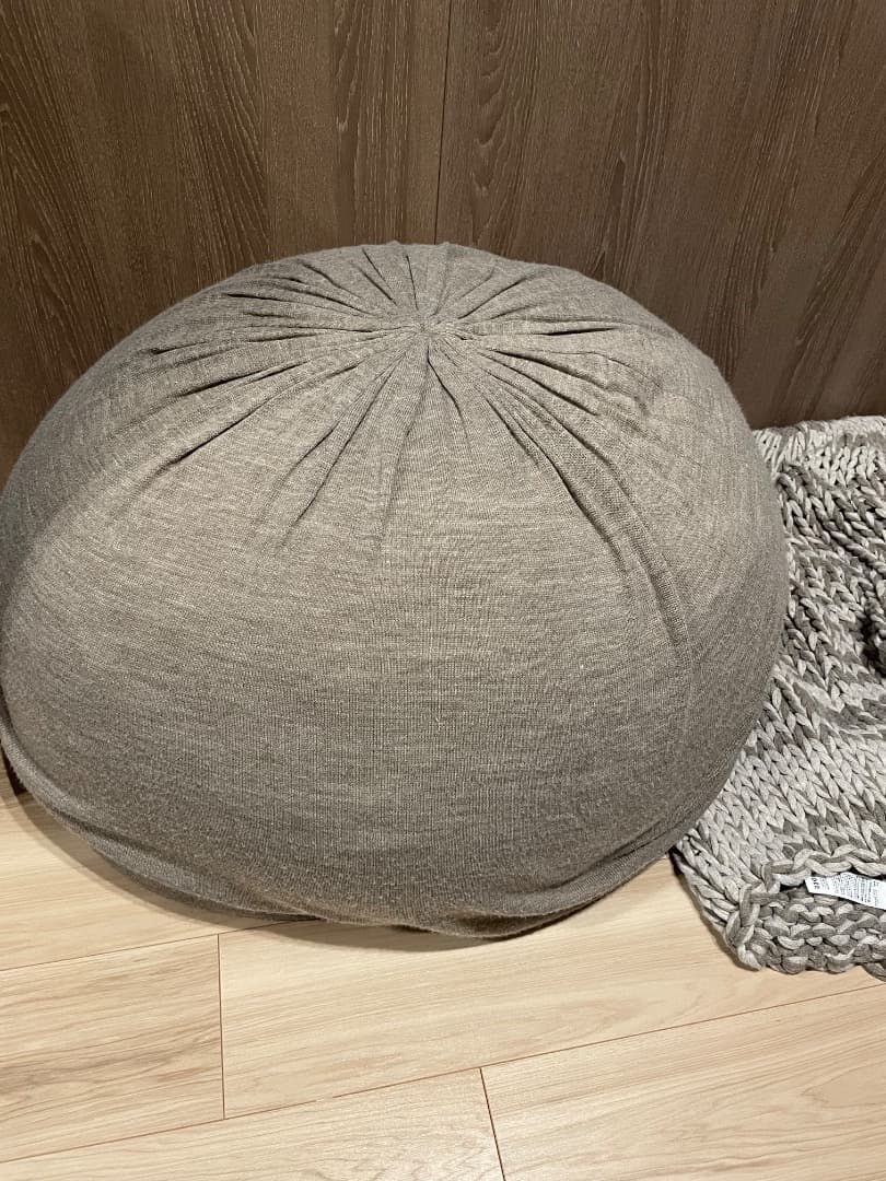 IDEE クッション PUUF by mikmax Ecru