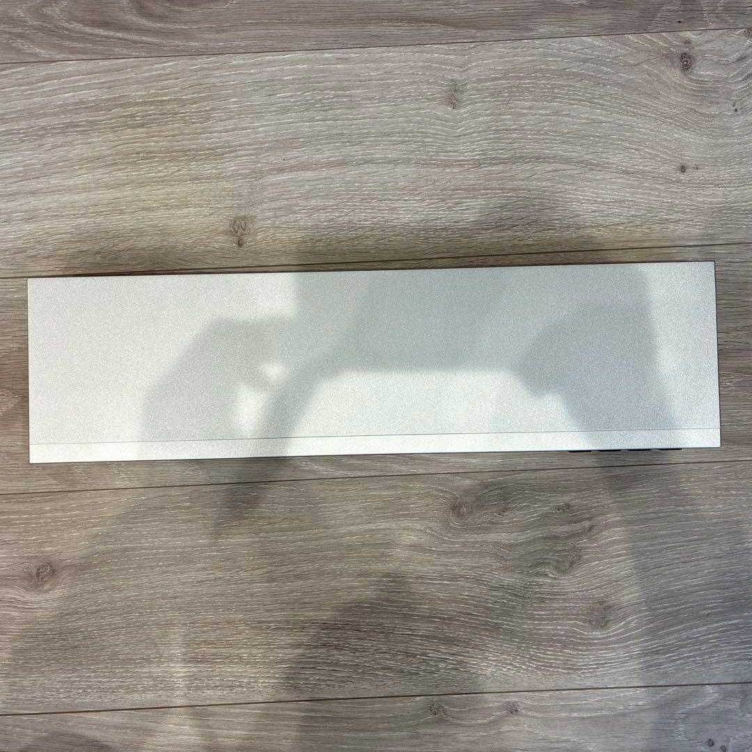 UniFi USW Aggregation 8ポート 10G SFP+ スイッチ