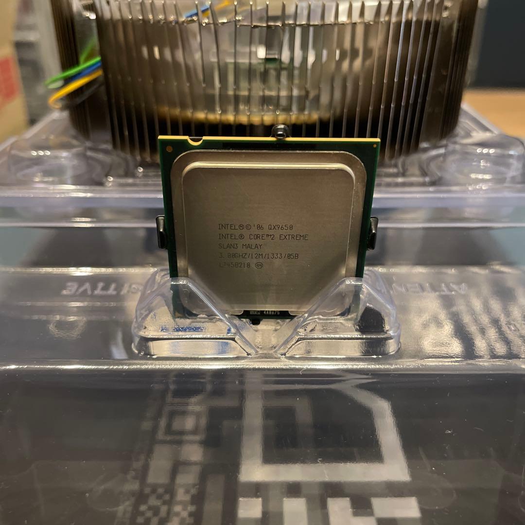 【動作未確認】Core 2 Extreme QX9650 （箱・クーラー付き）
