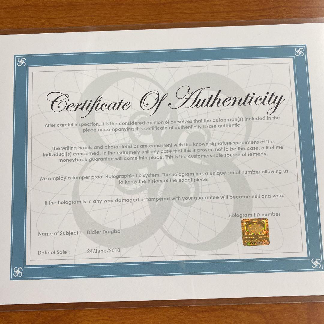 デイデイエ・ドログバ　コートジボワール代表　直筆サイン入り８X10フォト
