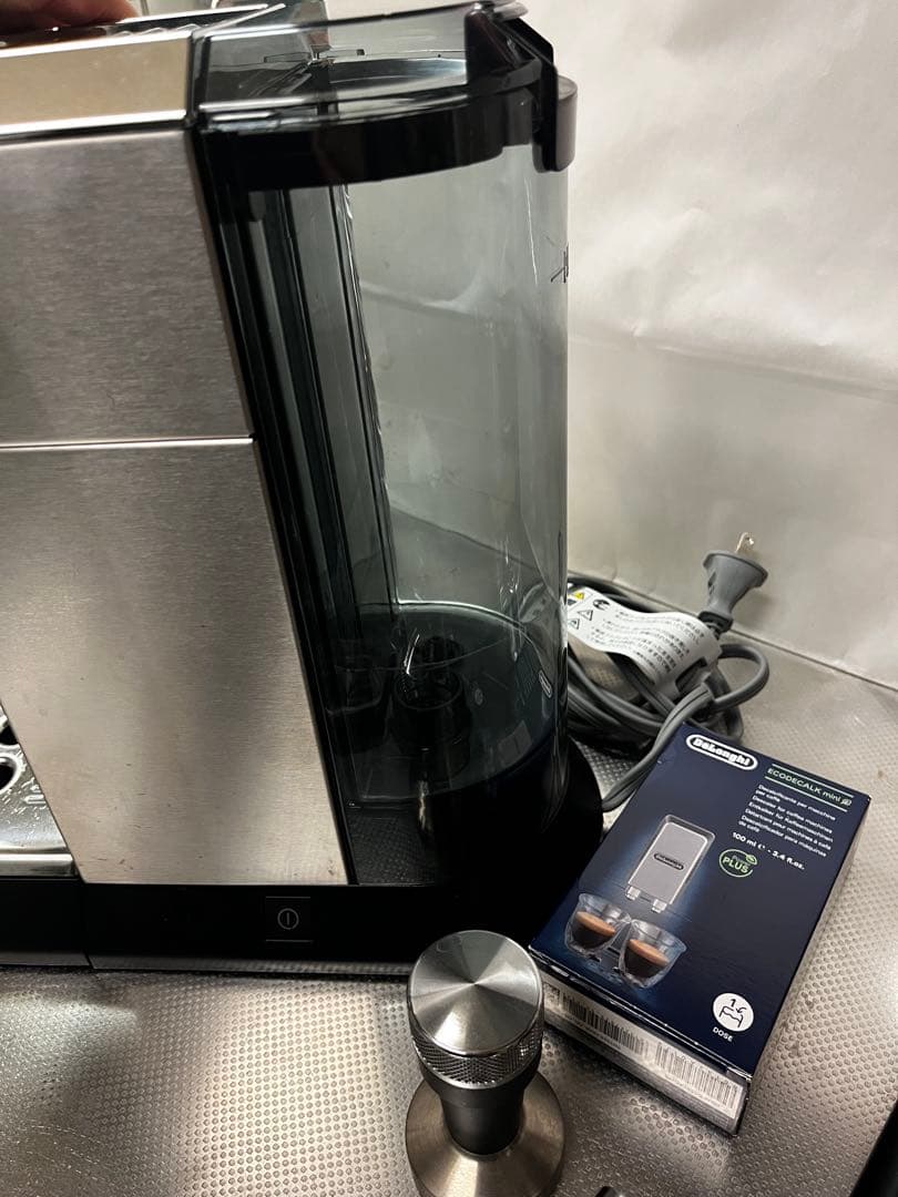 De'Longhi エスプレッソメーカー デディカ アルテ EC885J-M