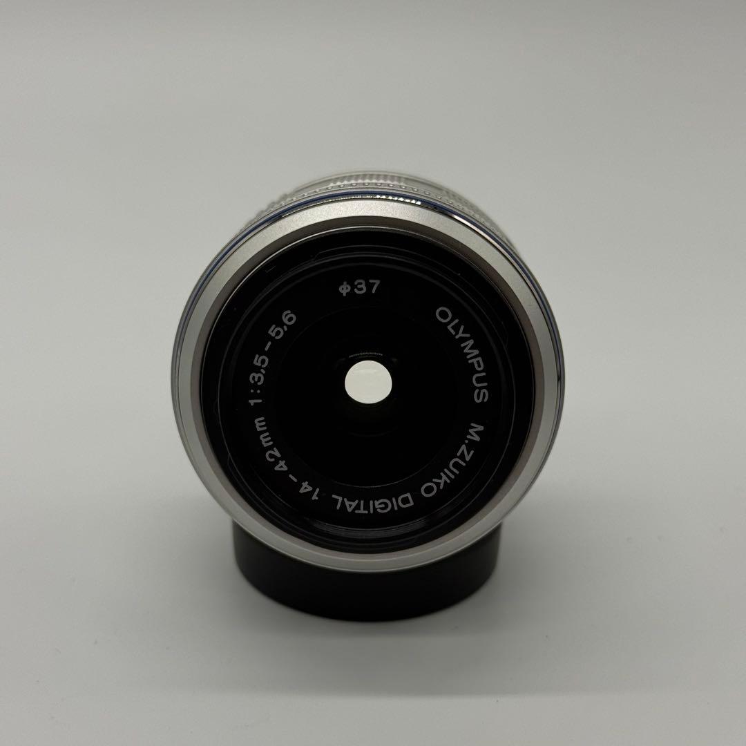 OLYMPUS M.ZUIKO DIGITAL パンケーキ　シルバー　レンズ