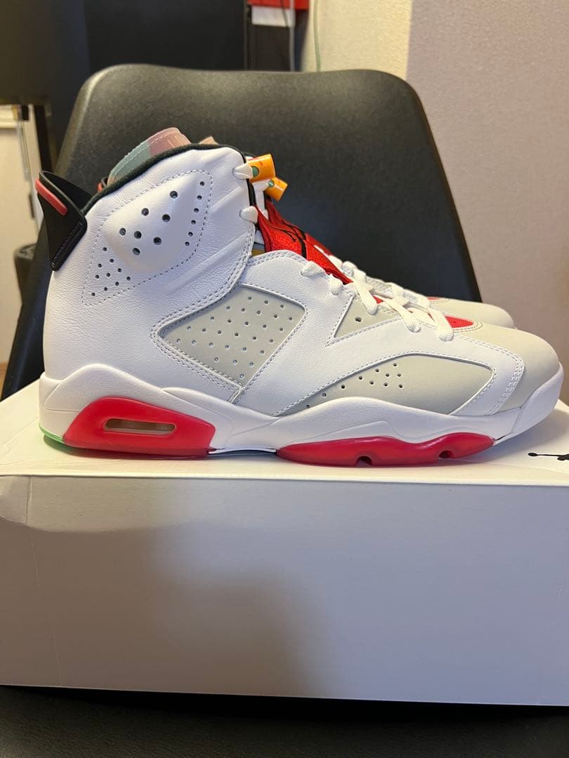NIKE AIR JORDAN 6 RETRO HARE15日まで値下げ